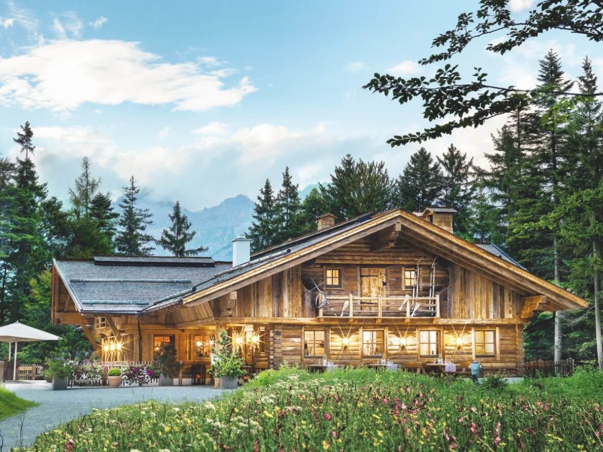 Interalpen-Alm Blumenwiese ©Interalpen-Hotel Tyrol groot